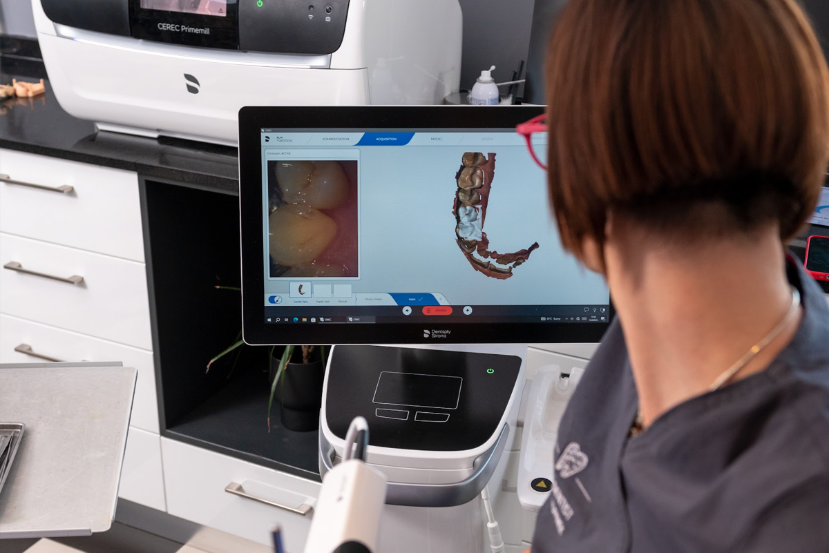 Image hover effect image